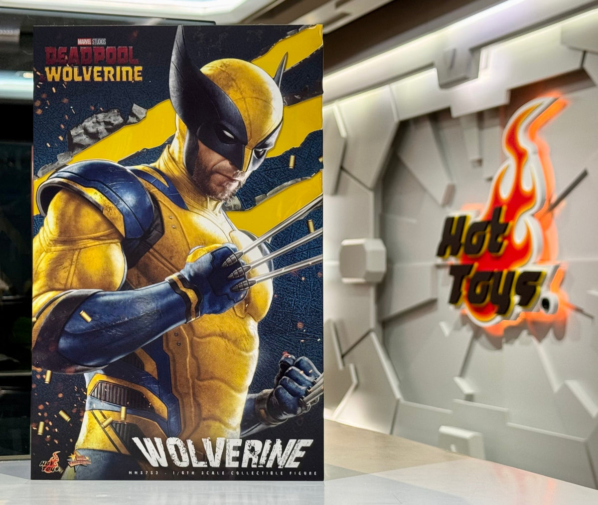 マーベル Wolverine Vol.3 #20～40 セット Wolverine (Deluxe Version) Sixth Scale Figure – Alter Ego Comics