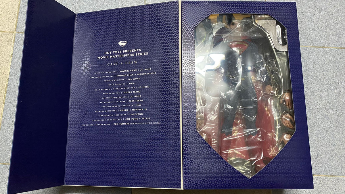 Figurine Hot Toys Man Of Steel Superman 1/6 - MMS200 - Sideshow - Neuve