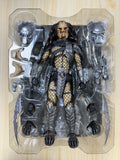 Hottoys Hot Toys 1/6 Scale MMS250 MMS 250 Alien vs. Predator AVP - Ancient Predator 2.0 Action Figure DAMAGED USED