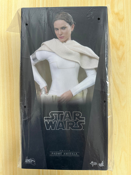 Hottoys Hot Toys 1/6 Scale MMS678 MMS 678 Star Wars Episode II Attack of the Clones - Padme Amidala Action Figure NEW (Poor Box)