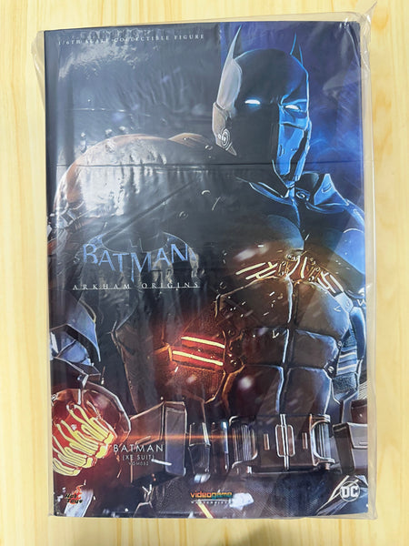 Hottoys Hot Toys 1/6 Scale VGM52 VGM 52 Batman Arkham Origins - Batman (XE Suit Version) (Normal Edition) Action Figure NEW