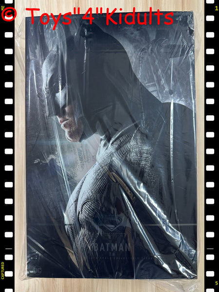 Hottoys Hot Toys 1/6 Scale MMS731 MMS 731 Batman v Superman Dawn of Justice - Batman 2.0 (Collector Edition) Action Figure NEW