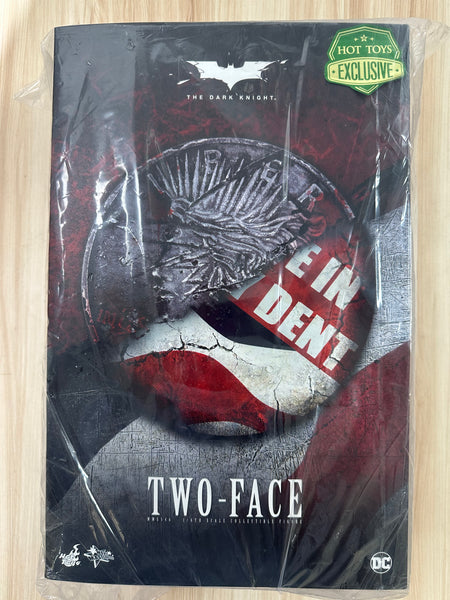 Hottoys Hot Toys 1/6 Scale MMS546 MMS 546 Batman The Dark Knight Two Face 2.0 Harvey Dent Aaron Eckhart Action Figure NEW 2 (Poor Box)
