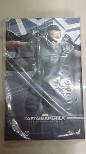 Hottoys Hot Toys 1/6 Scale MMS245 MMS 245 Captain America / The Winter Soldier 2 - Falcon Action Figure NEW