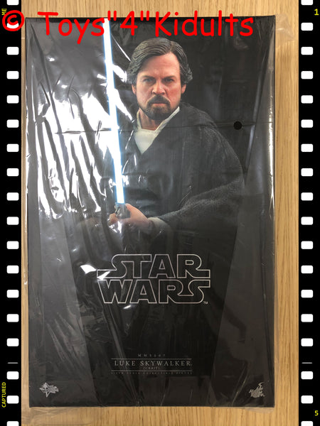 Hottoys Hot Toys 1/6 Scale MMS507 MMS 507 Star Wars Episode VIII The Last Jedi - Luke Skywalker (Crait Version) Action Figure NEW
