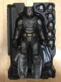 Hottoys Hot Toys 1/6 Scale MMS417 MMS 417 Batman v Superman Dawn of Justice Armored Batman Ben Affleck (Battle Damaged Version) Action Figure USED