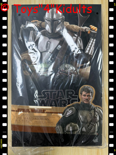 Hottoys Hot Toys 1/6 Scale TMS052 TMS 052 Star Wars The Mandalorian - The Mandalorian & Grogu Set (Deluxe Version) Action Figure NEW