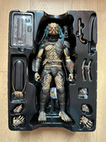 Hottoys Hot Toys 1/6 Scale MMS233 MMS 233 Predator 2 - Elder Predator 2.0 Action Figure USED